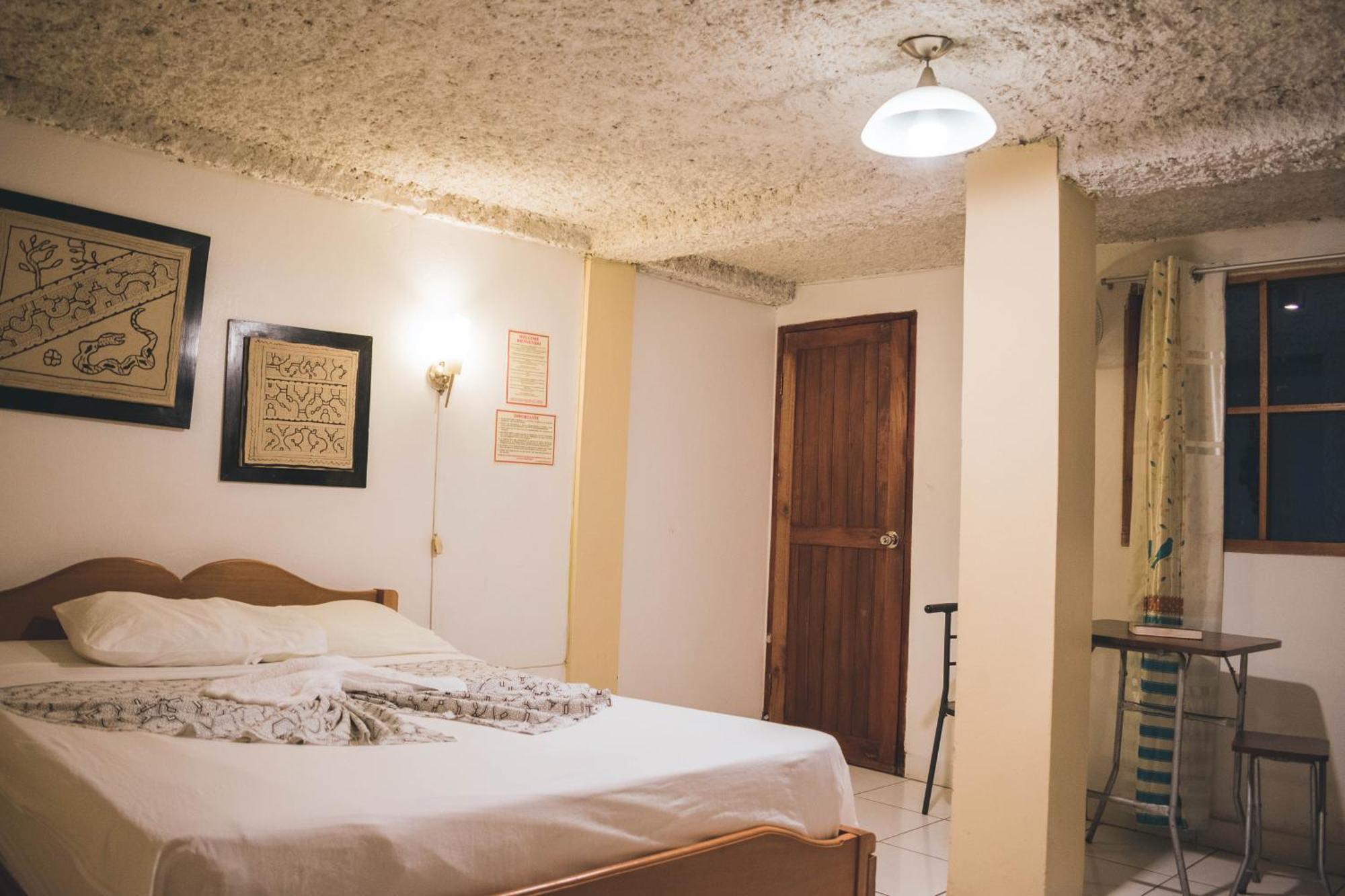Hotel La Casona Iquitos Luaran gambar