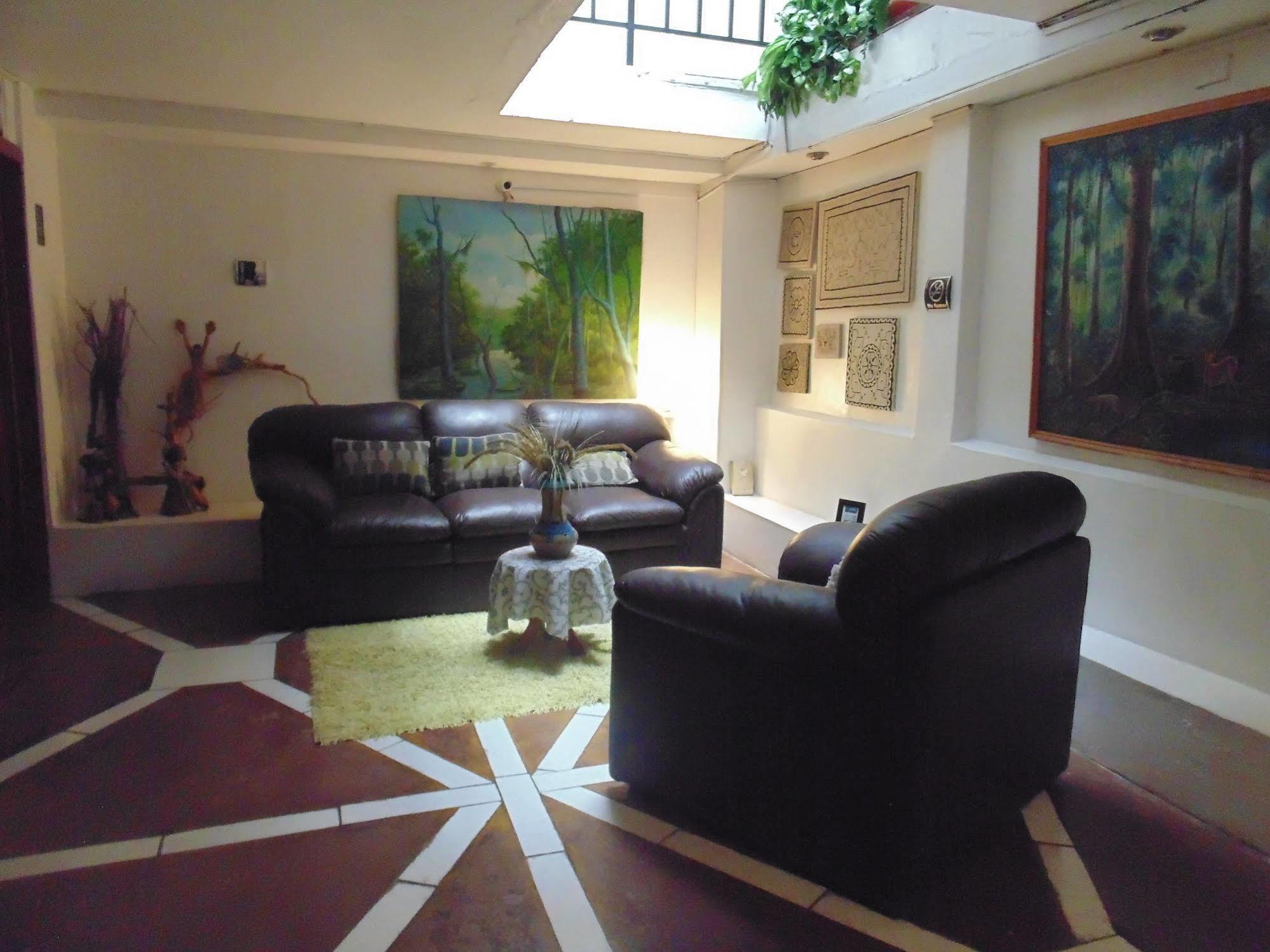 Hotel La Casona Iquitos Luaran gambar